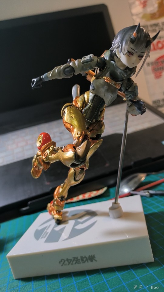 雷杰多少女拖拉机
改色
蒸汽朋克铜铸原型机