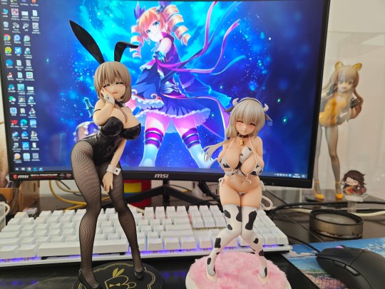 兔女郎与牛女郎