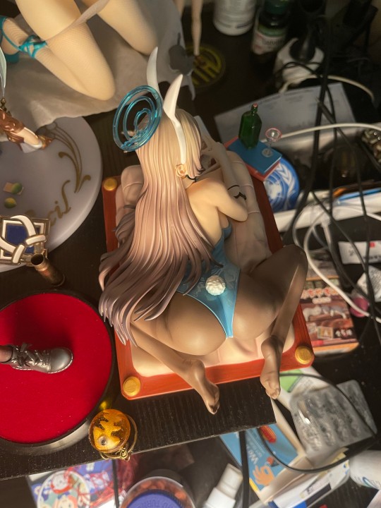 窑子一般的桌子