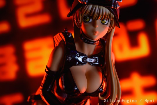 《SILICON ENGINE》COMPACT HOG