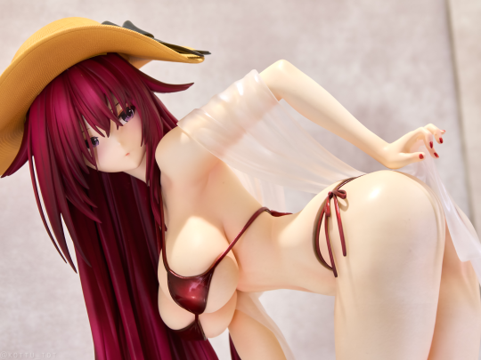 B-style  碧蓝航线 鹂（千岁）夏阳璀璨之日 转推