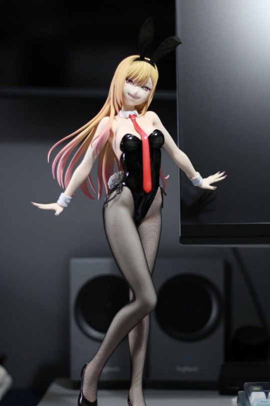 喜多川海梦 兔女郎