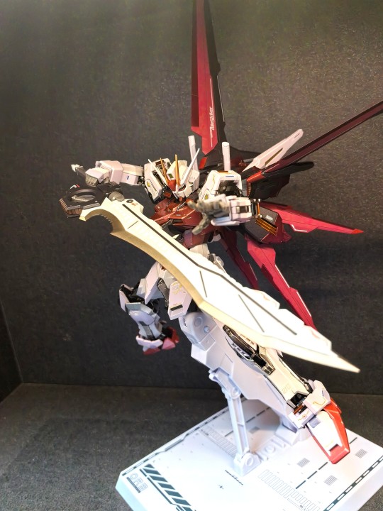 嫣红强袭斩舰刀