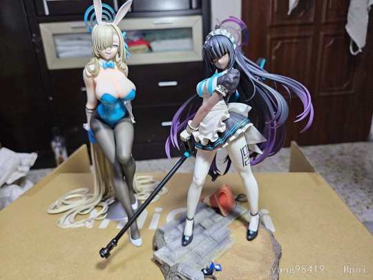 碧蓝档案 角楯花梨&一之濑明日奈 (兔女郎）