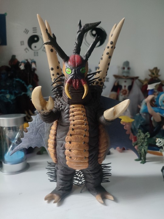 大蚁超兽 阿里蓬塔