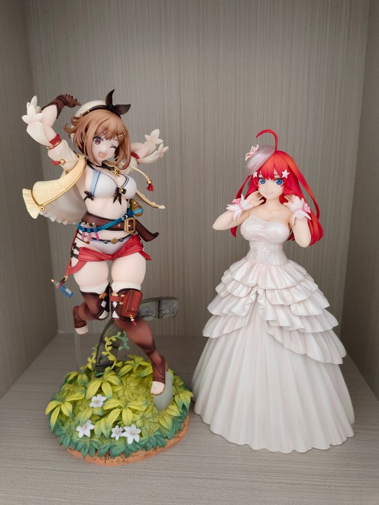 两个拥有富态美的女人