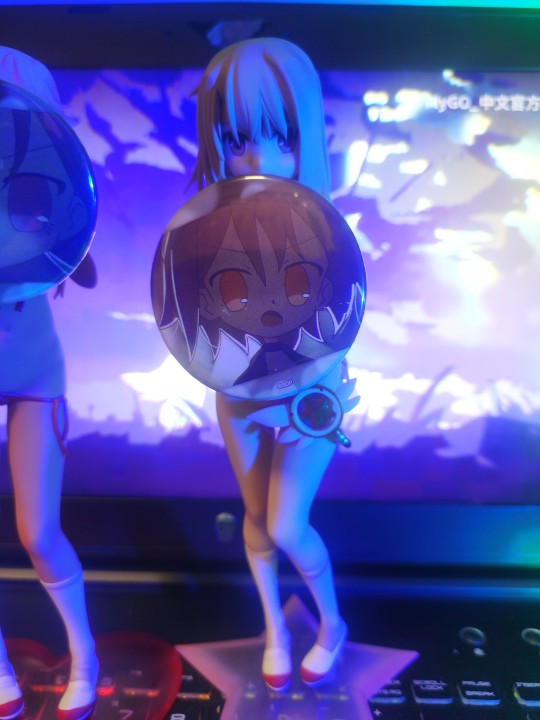 你怎么知道我收到了 炸梦！这是我去!!!!! 的影色舞吧唧？