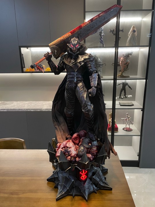 格斯1/3狂战士雕像