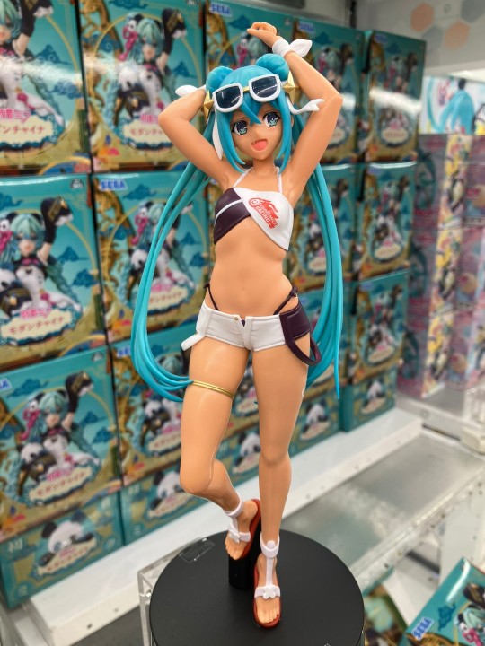 眼镜厂 初音未来GT计划 赛车未来2023 热带女郎 大货实拍返图搬运