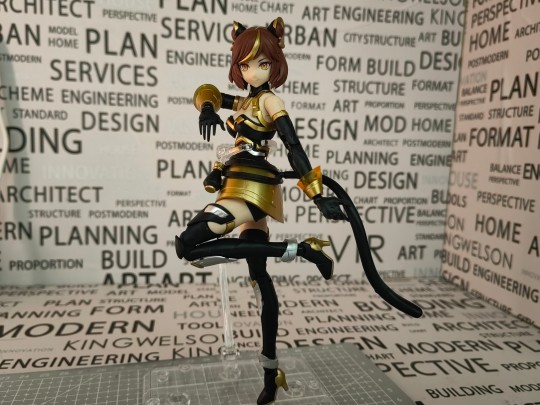 什么，居然可以玩猫娘！