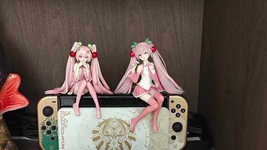 对比之下宛如一个小制杖