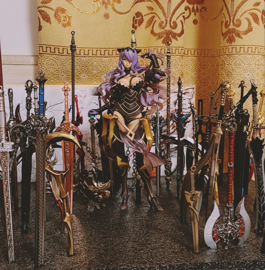 火焰之纹章 卡蜜拉 豪华底座版 配了个豪华底座