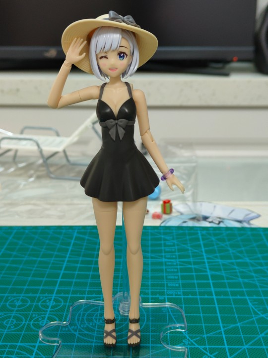 寿屋创彩少女庭园 小鸟游历泳装