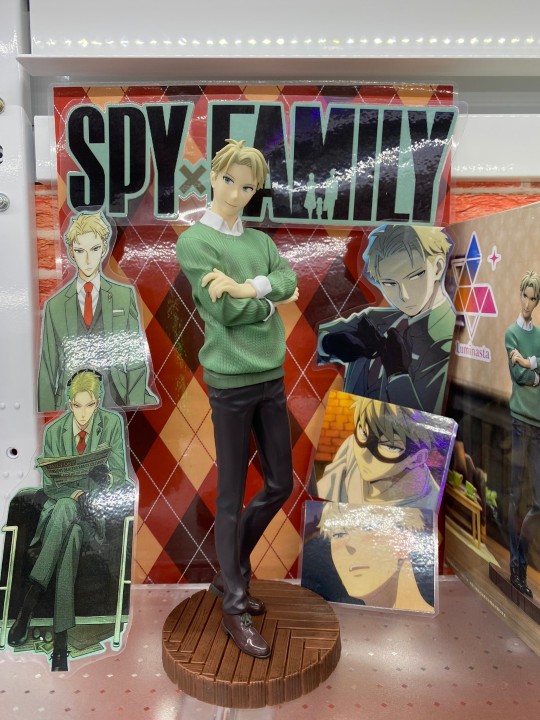 世嘉 Luminasta 间谍过家家 动画版 劳埃德·福杰（第二片尾服装） 大货实拍返图搬运