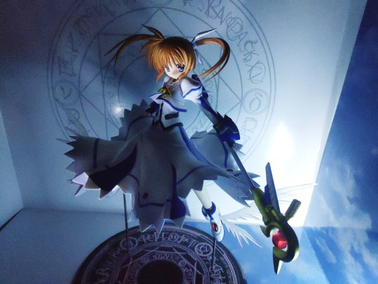 老物，全新，嗯发黄