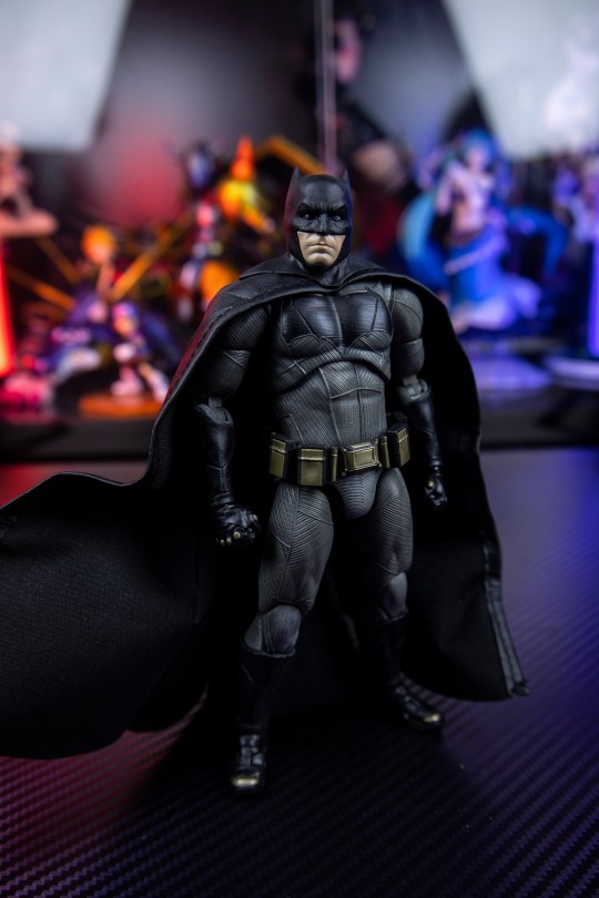 这个头雕简直绝了！泛乐文化 DC人偶系列 BVS轻装甲蝙蝠侠 【吾昂王的模玩摄影分享】