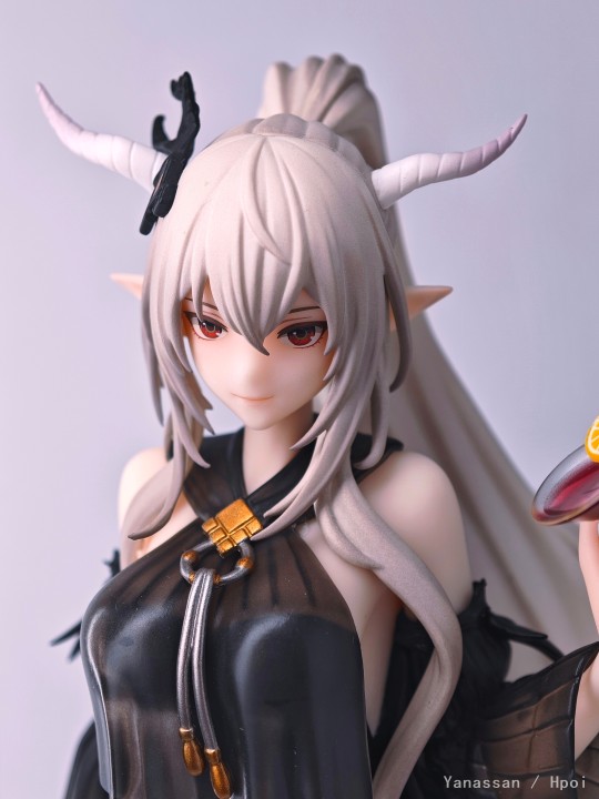 myethos 闪灵＆安洁莉娜 泳装