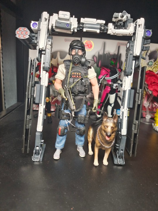 ss飞虎队和门框机器人