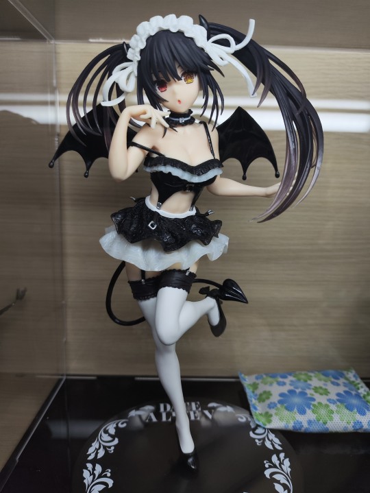 狂三小恶魔黑白配色