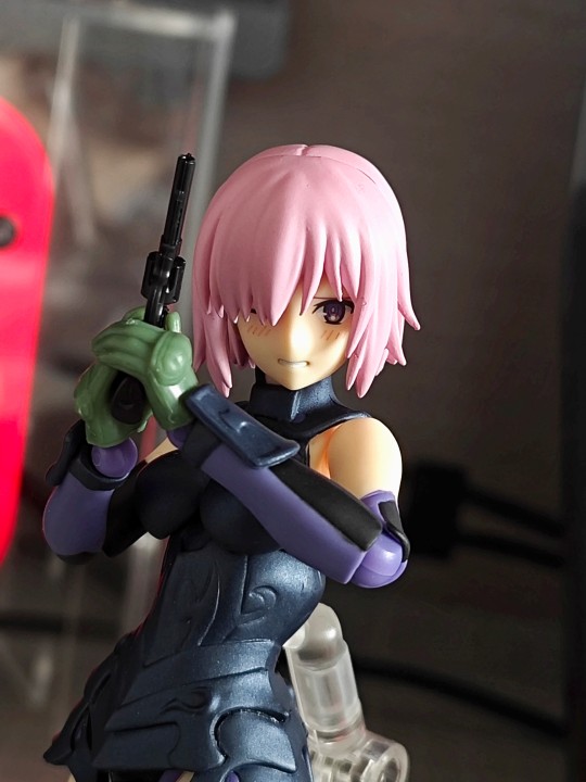 终于有合适的手型握狙了(/≧▽≦)/~┴┴