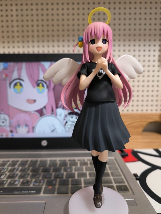 做工不能细看，但是非常可爱