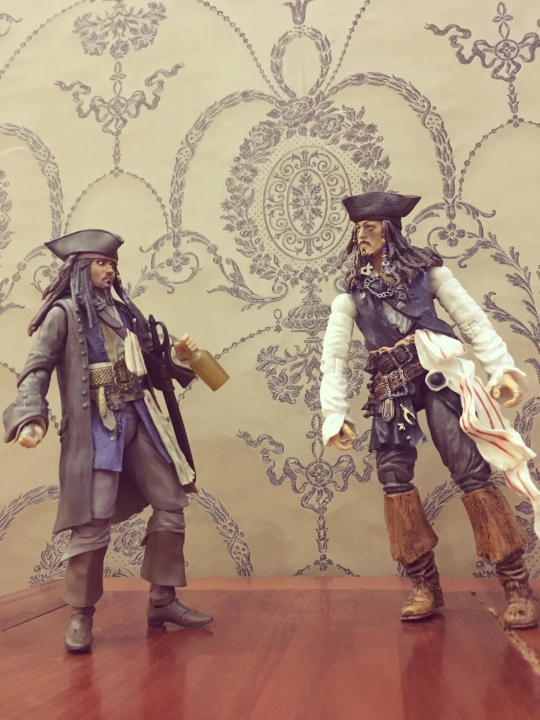 万代shf杰克船长