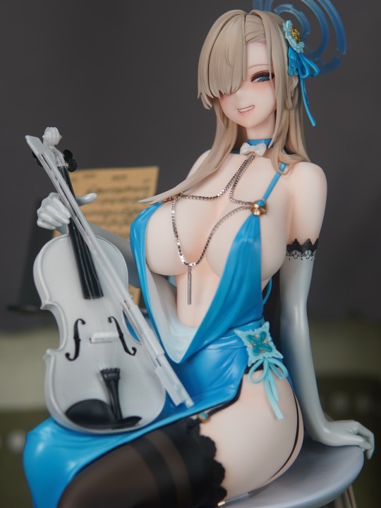 碧蓝档案 一之濑明日奈 礼服