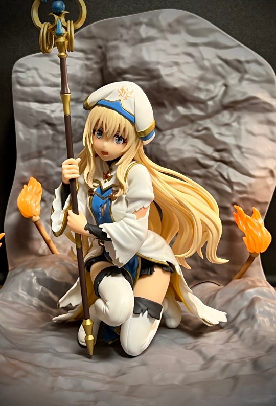 女神官 日推 返图