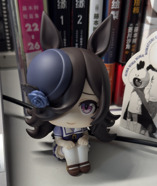 脸上很不幸地中奖了…