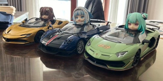 粘土人搭配超跑