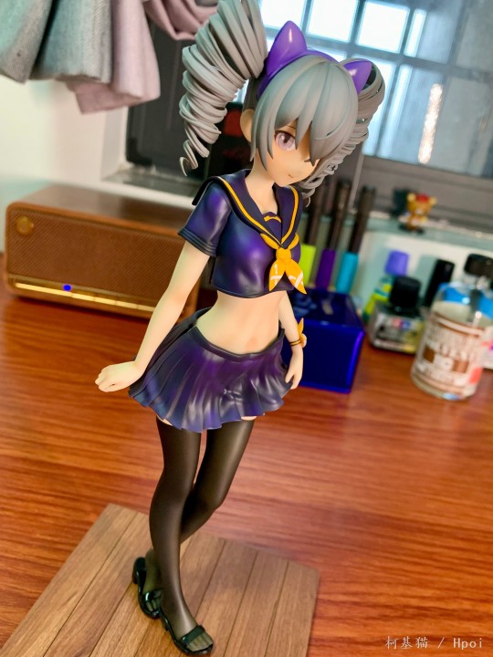 室内穿JK制服的鸭鸭