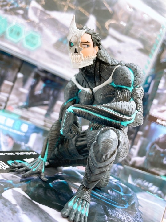 FuRyu 压泡面人偶 怪兽8号 大货实拍返图搬运