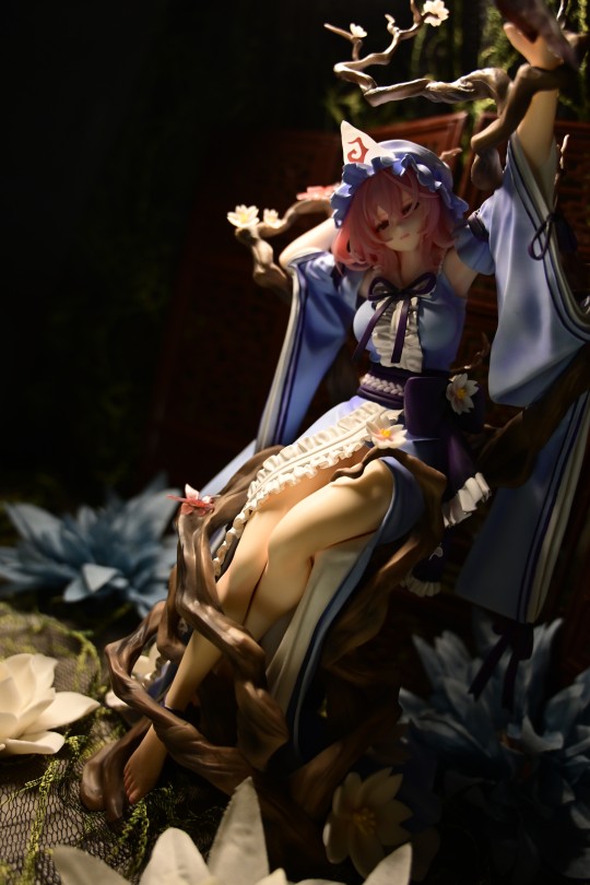 最幽幽子的幽幽子手办