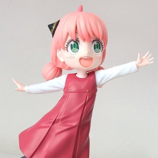 世嘉 Luminasta 间谍过家家 动画版 阿尼亚·福杰（第二片尾服装）大货实拍返图搬运