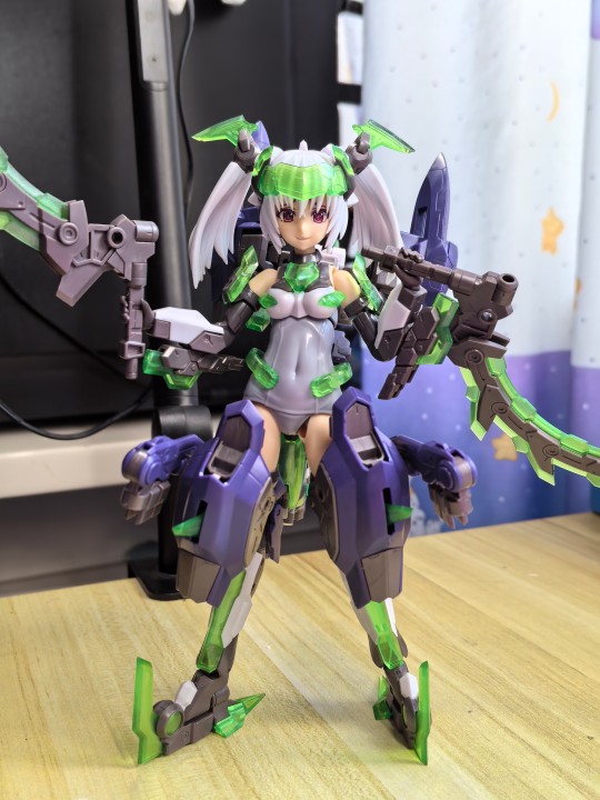 机甲少女-魔鹫-科洛尼斯