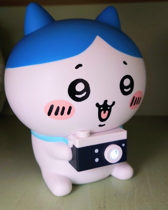 小八造型灯实物图转载