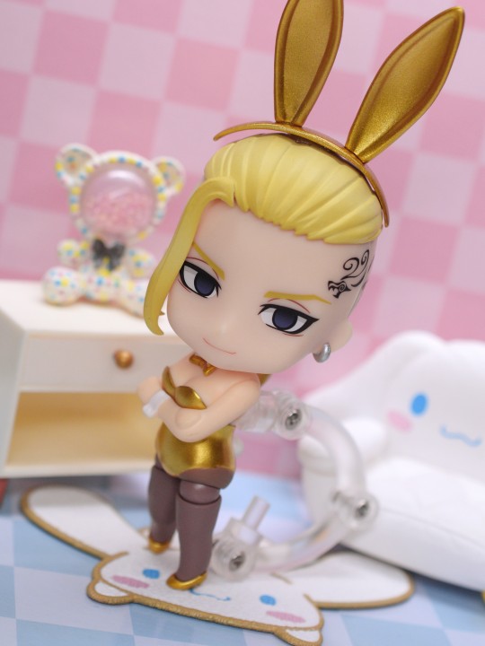 粘土人替换身-金色兔女郎