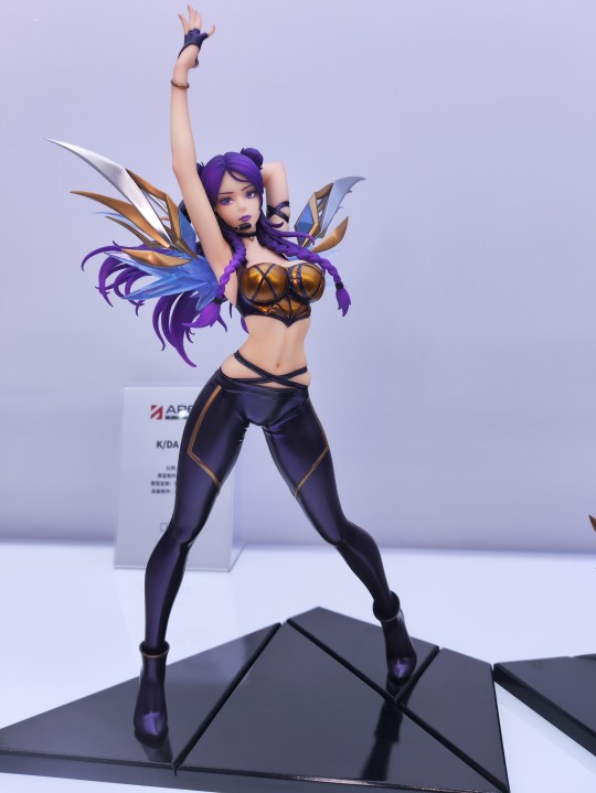 APEX-TOYS 英雄联盟 K/DA 卡莎 BW返图