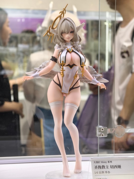 圣挽教主 切西娅