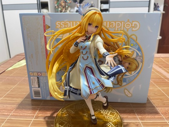 出包女王 金色暗影