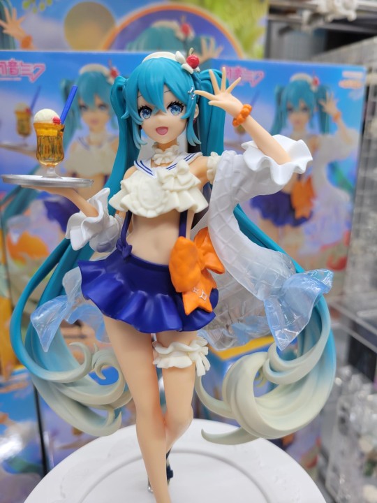 FuRyu 魅力无限 甜品系列 初音未来 ー热带果汁ー 大货实拍返图搬运