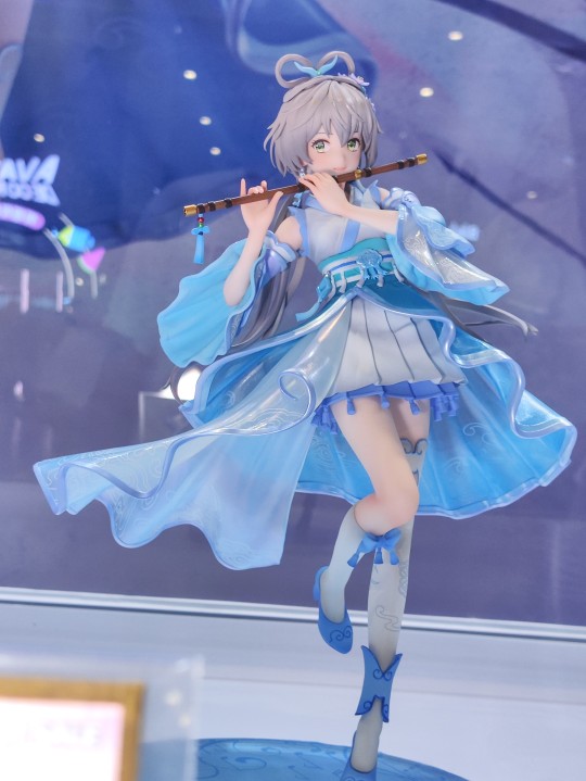 F:NEX 洛天依 歌行 BW返图