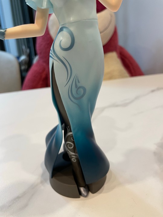 我不理解这底座的设计