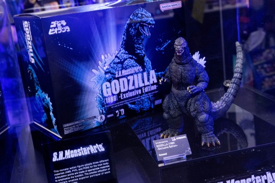 S.H.MonsterArts哥斯拉（89g）——SDCC版实物图