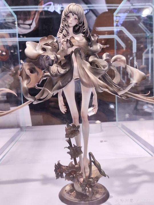 麝香百合 BW返图