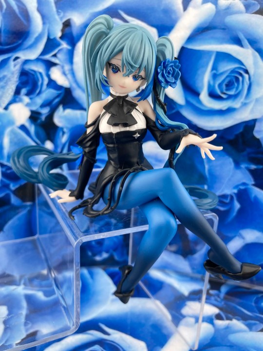 FuRyu 压泡面 初音未来 蓝玫瑰仙子 大货实拍返图搬运