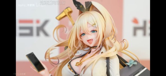 看了看没人上传相册，我上传一下b站视频刷到的wf实拍，感觉很美很精致的露菲