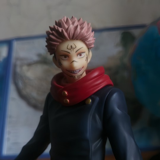 良笑社的虎杖悠仁和两面宿傩