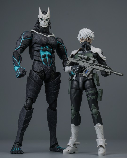 shf怪兽8号＆市川莱诺