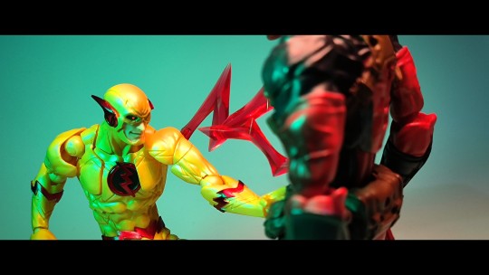 海洋堂逆闪电：猜猜是谁让你在摸到女朋友的瞬间就射出来的